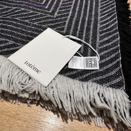 Extremely rare Toteme export original large shawlThis type of goods has no additional ordersn9ekszhc - Image 5