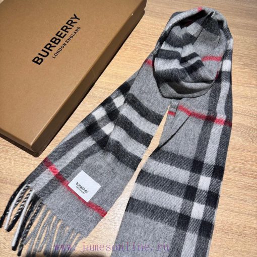 Children's Burberry Classic Parent Child Collection Ba Jia Century Classic Small Grid. This 9v8fgg2z - Image 4