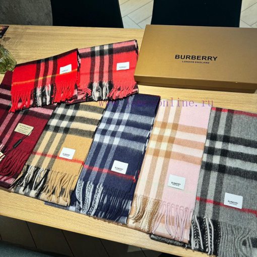 Children's Burberry Classic Parent Child Collection Ba Jia Century Classic Small Grid. This 9v8fgg2z - Image 10