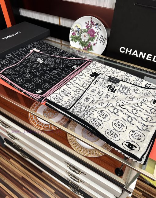 Chanel Double sided Same Color Classic Camellia Elegant Coco Style [Gift]~Temperament to thexwni4s93 - Image 4