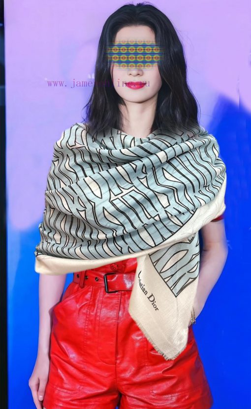 Dior's new cashmere scarf long shawl [Love] Pure luxury and fashion sense [Rose] Too tastefubenbjgjt