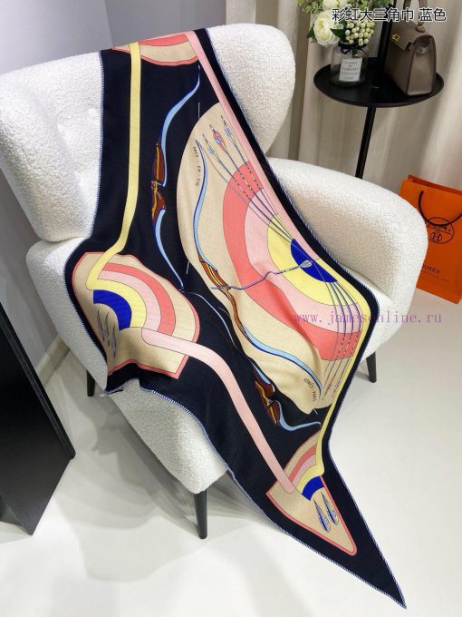 The new top of the line H Home Rainbow Triangle Scarf is a multifunctional triangular scarf 1p2osfaj - Image 5