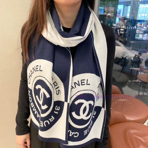 The new Chanel geometric knitted cashmere scarf has a great hand feel and top-notch quality.tivrybsm - Image 2