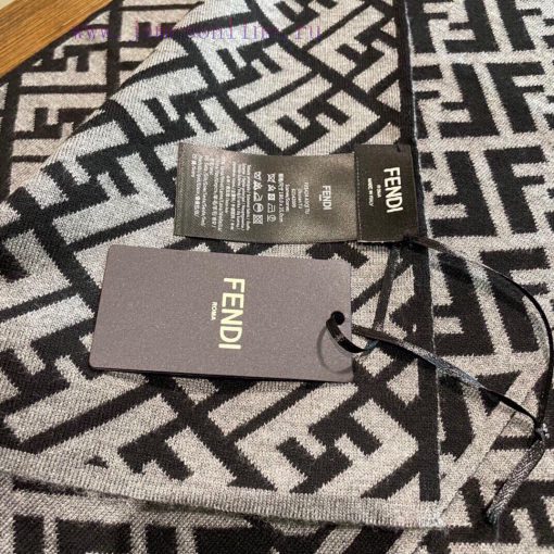 Classic FF letter element scarf, also a fun item just launched ‼ This year's Fendi is also t5s7d0jet - Image 10