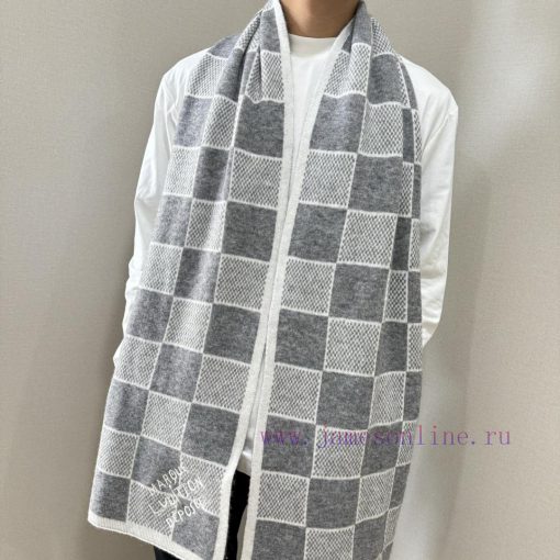 LV checkerboard wool knit this soft wool scarf uses delicate knitting techniques to weave clafhlgqmo