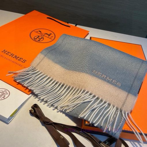 Wool Hermes ️ Angry thumbs up for self retention ️ Our men's scarves are rare to buy and cheis6drnxd - Image 4