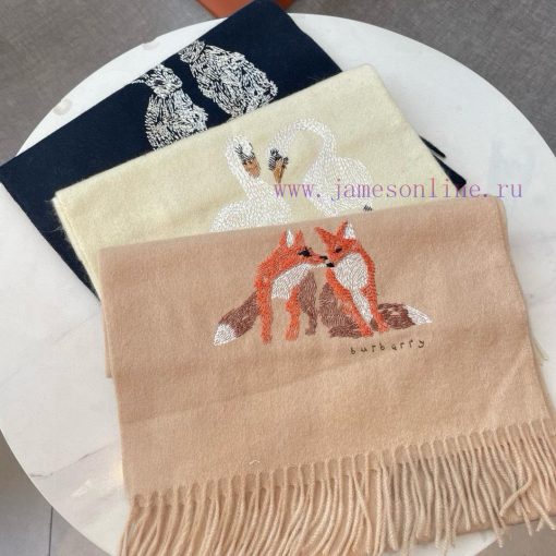 Burberry is criticizing Nick and JudyCunning Fox Dumb Bunny Couple's Wool Scarf is Coming~Thjelellwe - Image 3