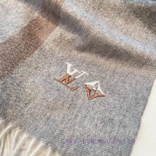 LV's new heavyweight water ripple cashmere scarf is truly a high-end level for men this yearkl8rkuvy - Image 8
