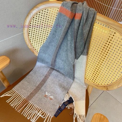 LV's new heavyweight water ripple cashmere scarf is truly a high-end level for men this yearkl8rkuvy - Image 10