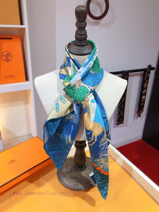 SHMS2315 Original HERMES Animal Carnival 90cm Silk Scarf In the world depicted by Thibaut Ra3q1txyct - Image 10