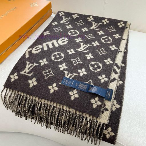 The best Superme super soft and sticky LV Supreme LV co branded scarf Red to Half the Sky ️ izhss6xk - Image 4