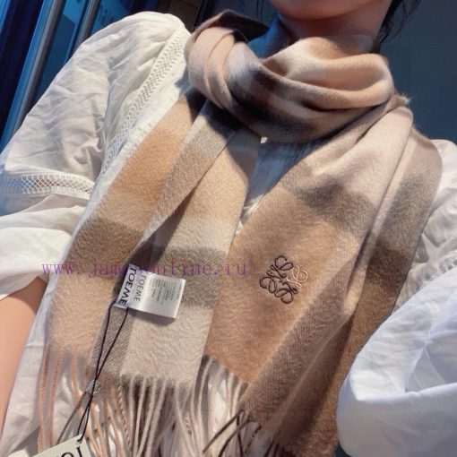 100% cashmere Luoyiwei small logo two-color embroidered cashmere scarf 🧣, This scarf is a unocjmgjga - Image 3