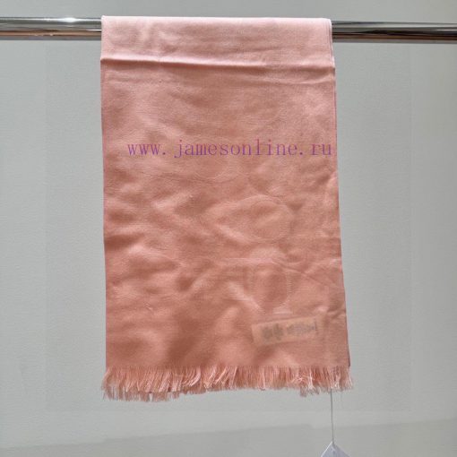 Coach Classic Scarf/Big Shawl, each color looks great and is super comfortable. It is grand 9u2nkm72 - Image 3