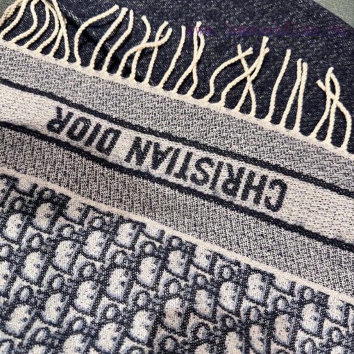 The best-selling Dior Oblique print scarf reinterprets the classic Dior logo, highlighting a3sm36cg8 - Image 6