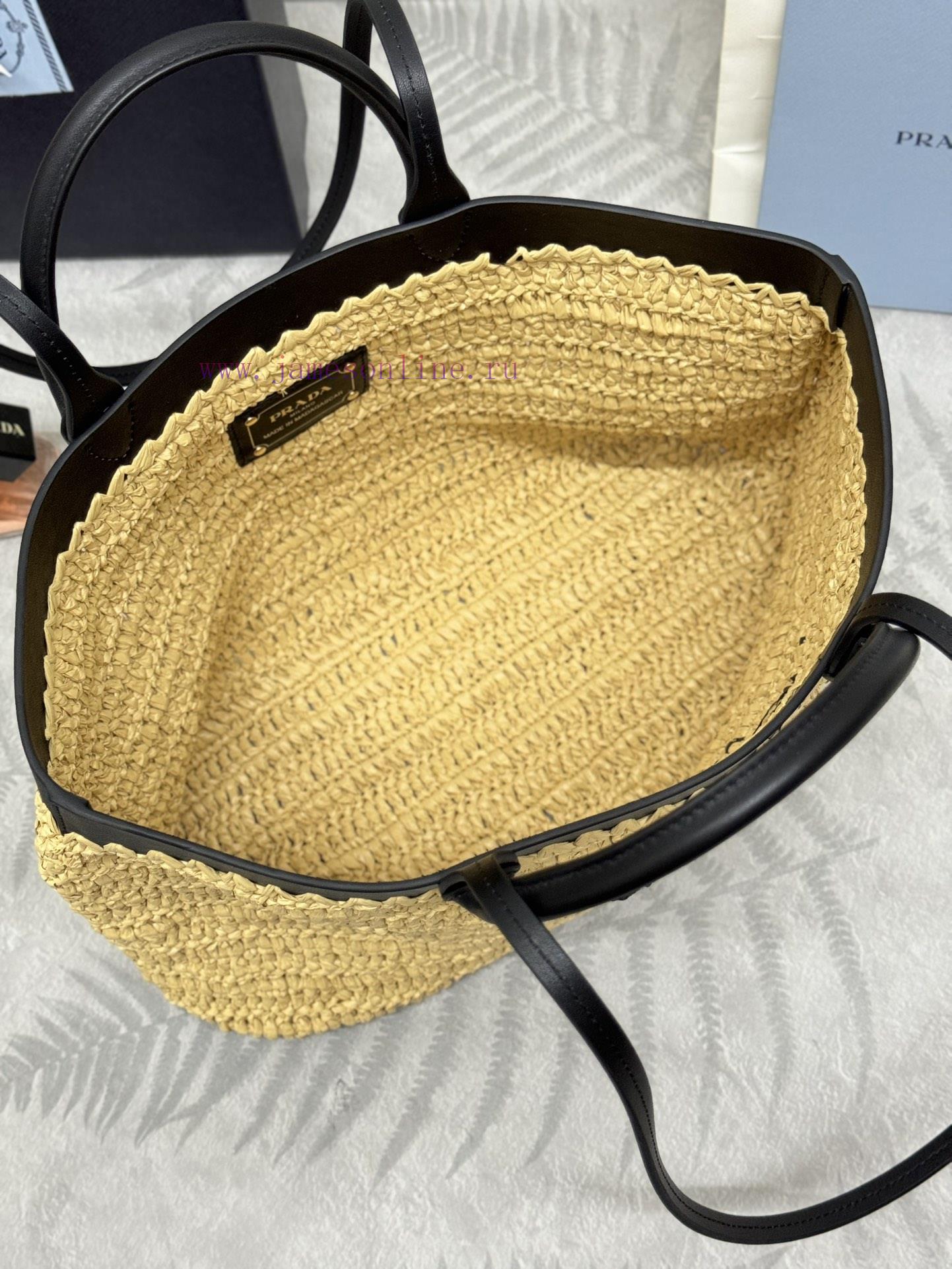 The new straw woven tote bag, size 1bg499, is made of woven fabric and soft material. This mt5b5n0bb - Image 8