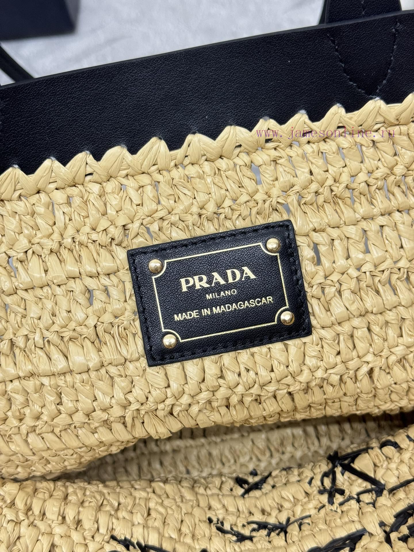 The new straw woven tote bag, size 1bg499, is made of woven fabric and soft material. This mt5b5n0bb - Image 9