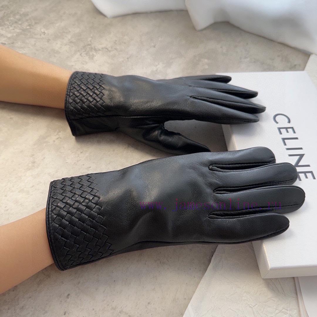 BV Gloves official website synchronizes with women's new high-end sheepskin gloves. The godd34oekks7