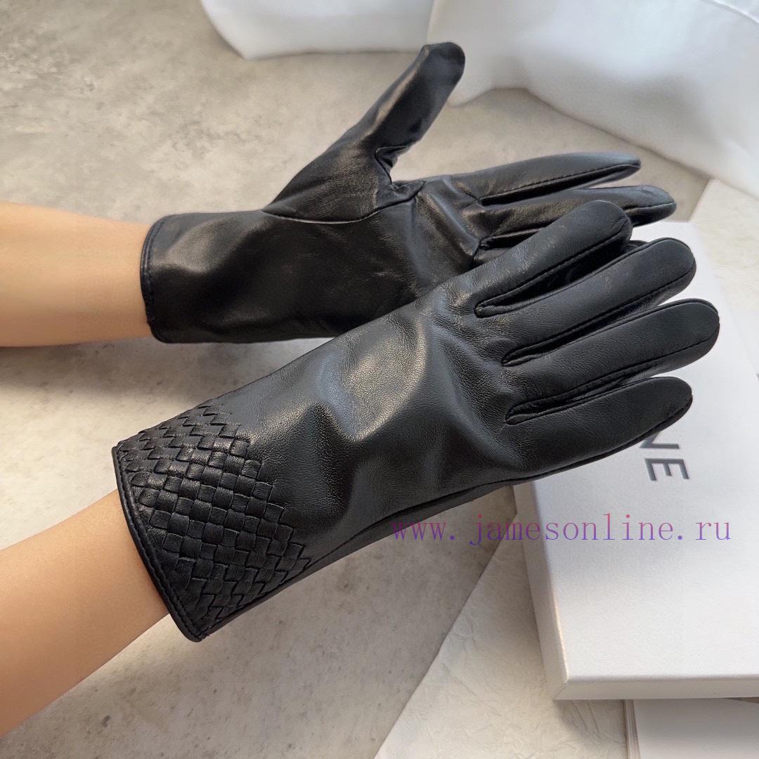 BV Gloves official website synchronizes with women's new high-end sheepskin gloves. The godd34oekks7 - Image 3