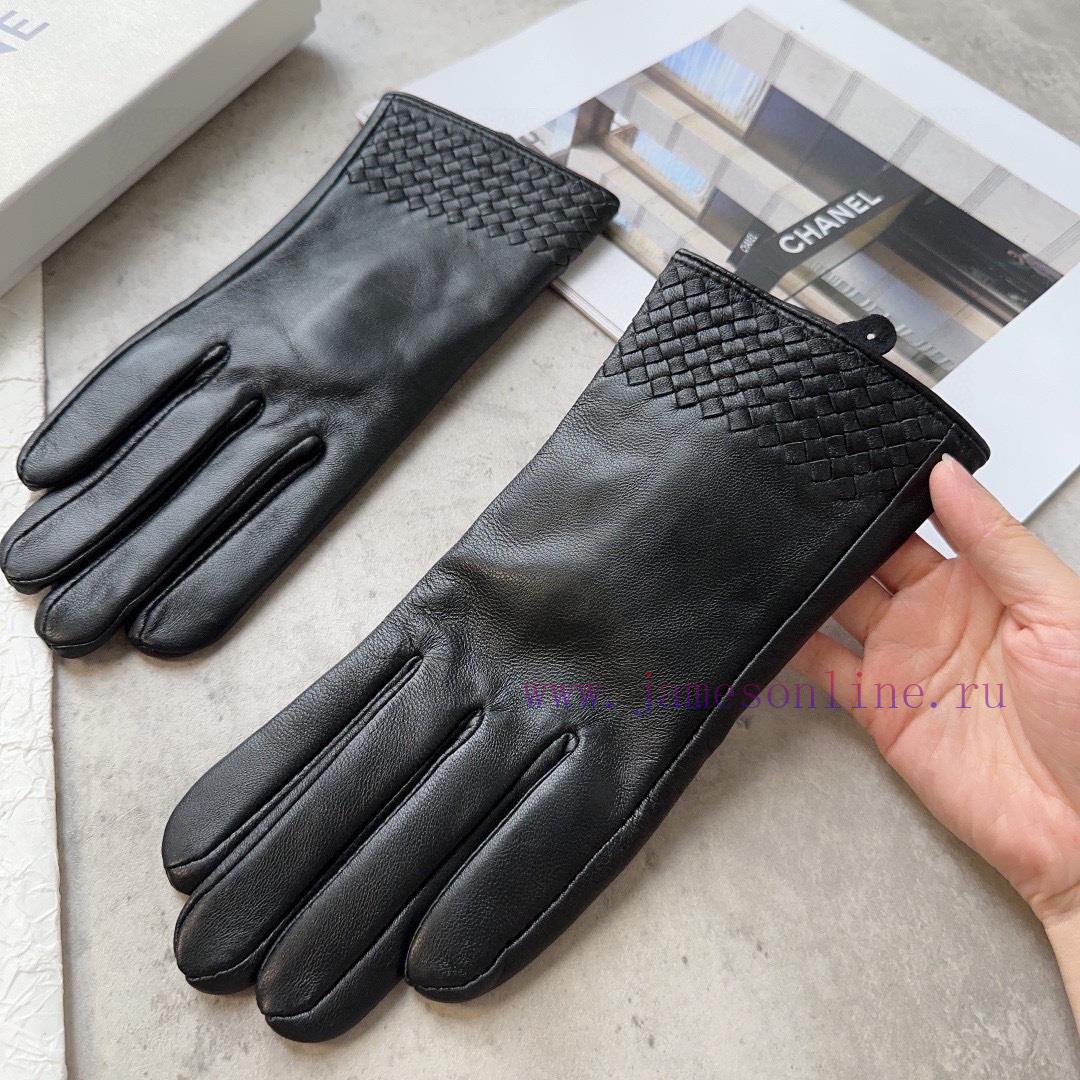 BV Gloves official website synchronizes with women's new high-end sheepskin gloves. The godd34oekks7 - Image 7