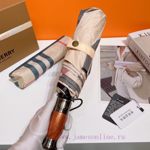 Burberry Diamond Pattern Pear Wood Handle Fully Automatic Triple Fold Eyebrow Umbrella This w7mirine - Image 5