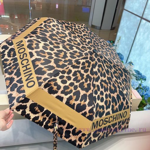 Moschino is an Italian brand named after Franco Moschino, the designer of the leopard print vew8yewo - Image 9