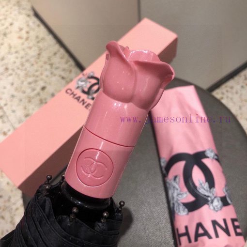 CHANEL's new rose shaped handle with a large logo, featuring camellia flowers and a three fowktp8rcg - Image 8