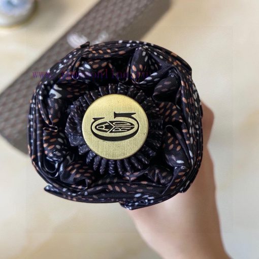 . Goyard's three fold automatic folding umbrella is a hot selling item with a fashion inde8gve0uyr - Image 7