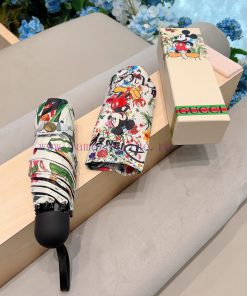 GUCCIGucci Mickey five fold hand folding umbrella for sunny and rainy days, with OEM qualitymlfinxhg