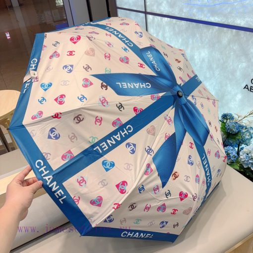 CHANEL Butterfly Knot Classic Returns, Triple Fold Automatic Folding Umbrella with Chanel Soxjozmn8z - Image 10