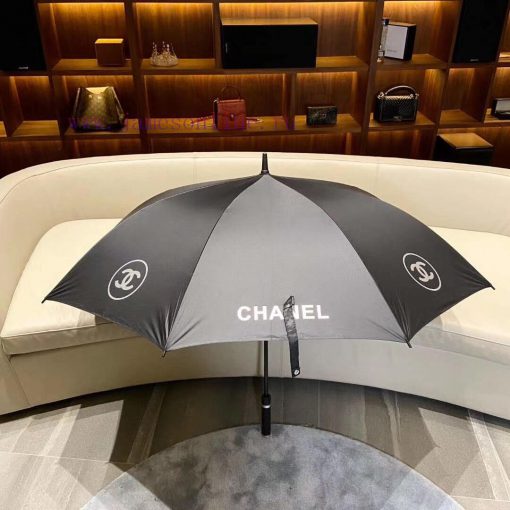 Chanel Summer New Large Logo Black Rain and Rain Long Umbrella Hot Fashion Item, Ultra Lightib2ebvte - Image 3