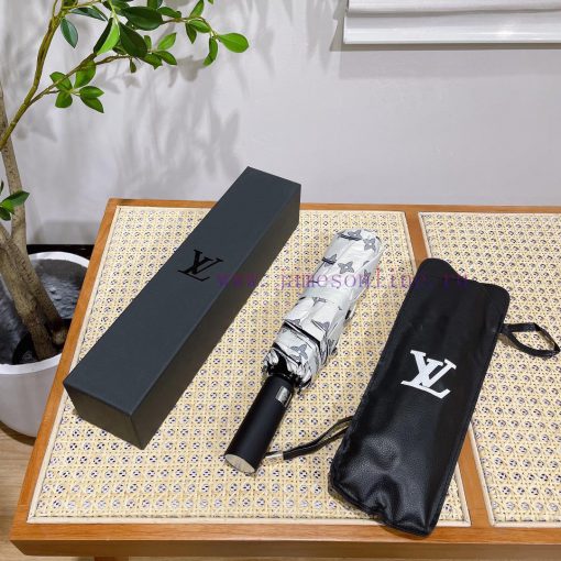 LOUIS VUITTON Upgraded Monogram Printed Umbrella is a top of the line masterpiece with dazzl4qouxtz7 - Image 3