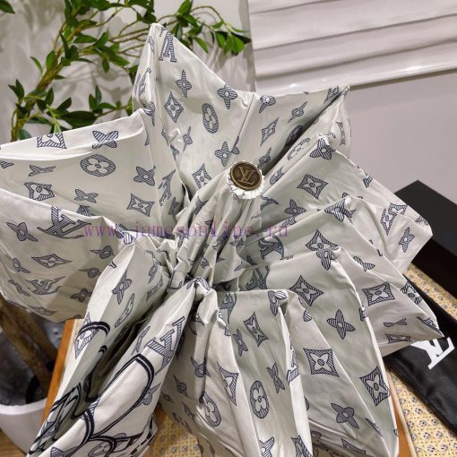 LOUIS VUITTON Upgraded Monogram Printed Umbrella is a top of the line masterpiece with dazzl4qouxtz7 - Image 8
