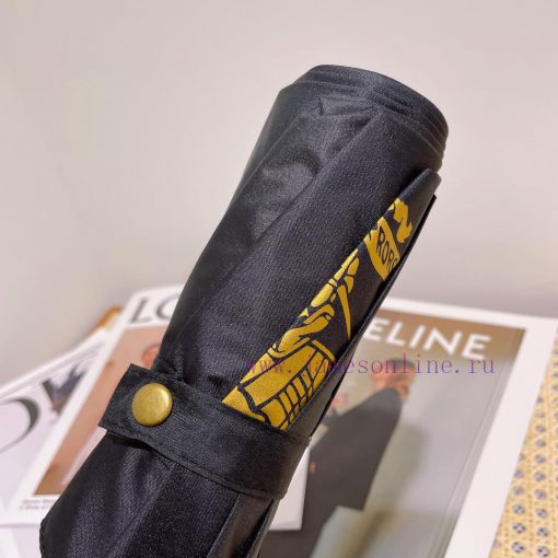 The classic low-key yet luxurious cylindrical packaging handle leather print of Burberry's wpvwlwvm1 - Image 6
