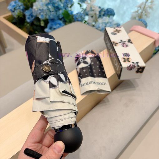 LOUIS VUITTON LV Five Fold Handheld Sunny Umbrella with New Coating Technology, Dark Umbrellrt9wsubt - Image 3