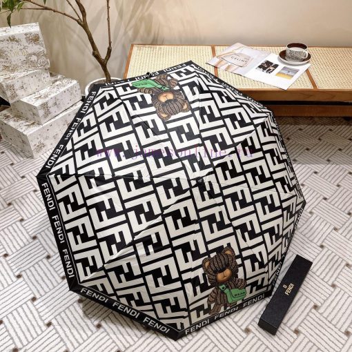 FENDI's annual hot masterpiece, a famous luxury brand from Italy, has created a unique fashibcf28dwn - Image 10