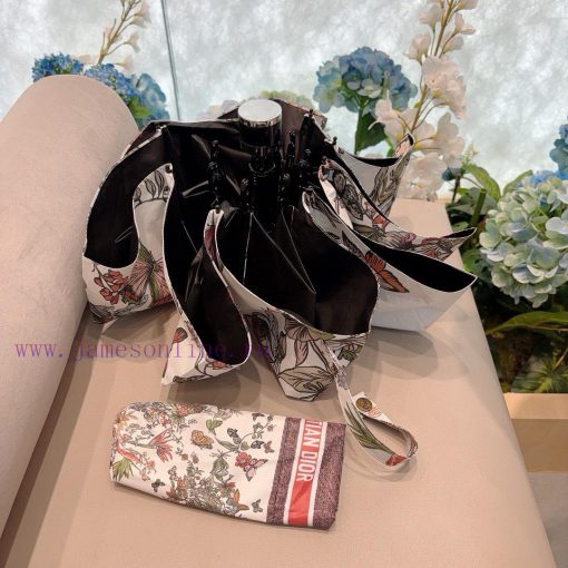 DIOR Butterfly 🦋 50% off hand folding umbrella with ultra light pocket only 18cm, hot sellin49a7d6ez - Image 7