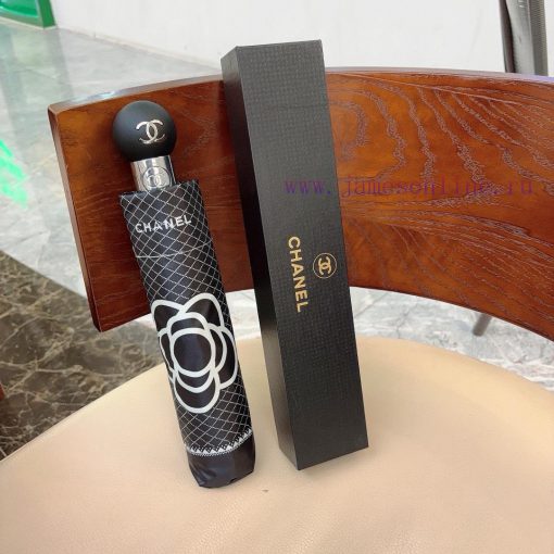 CHANEL's three fold automatic folding umbrella is made of Taiwan imported UV resistant umbreuzwmqmt3 - Image 2