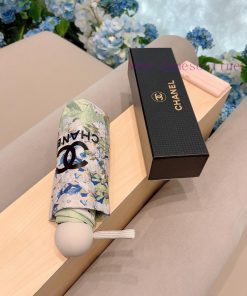 CHANEL's green rose five fold manual folding umbrella is made of Taiwan imported UV resistan30wpryhq