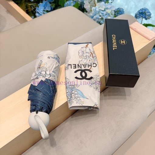 CHANEL's five fold hand folding umbrella is made of UV resistant umbrella fabric imported fry3iq84k4