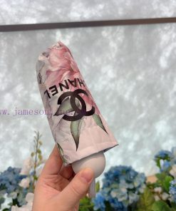 CHANEL's five fold manual folding umbrella is made of Taiwan imported UV resistant umbrella 7u6szwee
