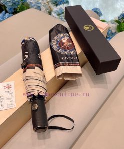 Versace Versace's new 24 year three fold automatic folding umbrella, the latest hot item of 27umg64o