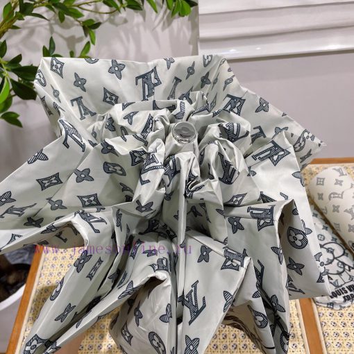 LOUIS VUITTON 50% off upgraded Monogram printed umbrella is a top-notch work with eye-catchi3jomcj47 - Image 7