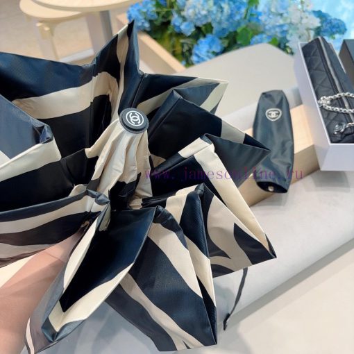 CHANEL chain bag classic Chanel triple fold splicing umbrella face automatic folding umbrellw7lmo8dn - Image 5