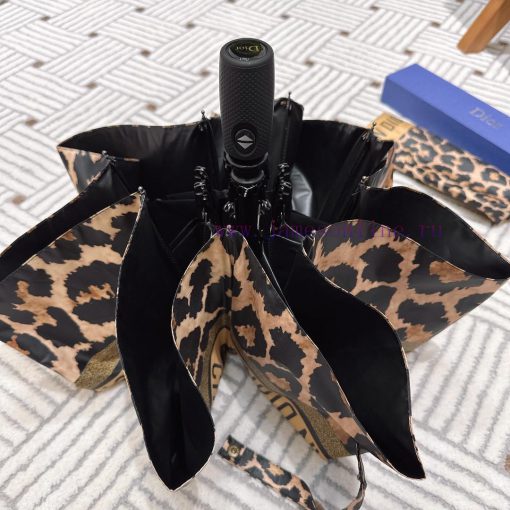 Dior's new stunning leopard print is highly recommended as a fashionable item. The stunning qlogw9rr - Image 8