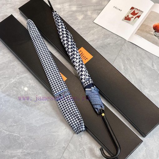 Dior's classic and beautiful Thousand Bird Grid Long Umbrella is definitely a great welfare zsuq6a5n