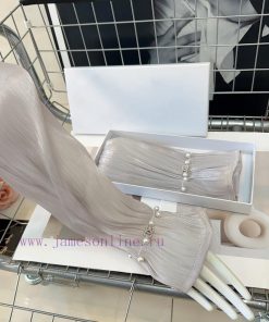 Packaging CHANEI ChanelLightweight, breathable, and loose pearl silk materialWearing it givegbp1ozi6