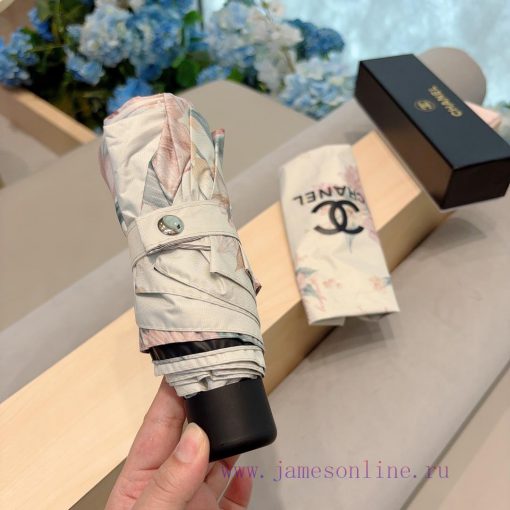 CHANEL Five Fold Hand Folding Umbrella with Exquisite Craftsmanship, Fashionable Style, Fried9qzegd2 - Image 3