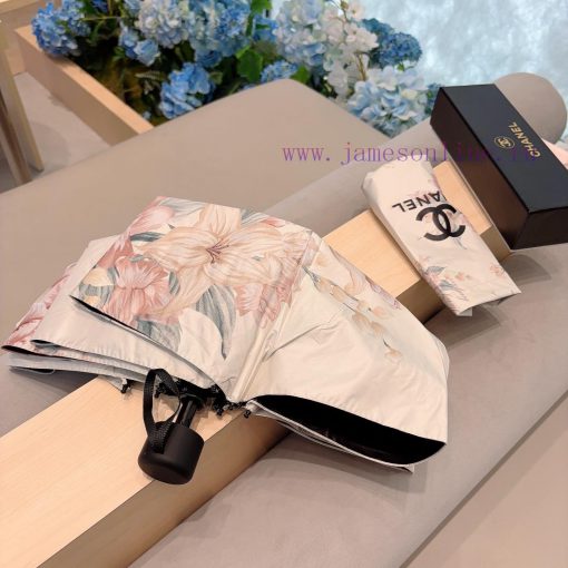 CHANEL Five Fold Hand Folding Umbrella with Exquisite Craftsmanship, Fashionable Style, Fried9qzegd2 - Image 5