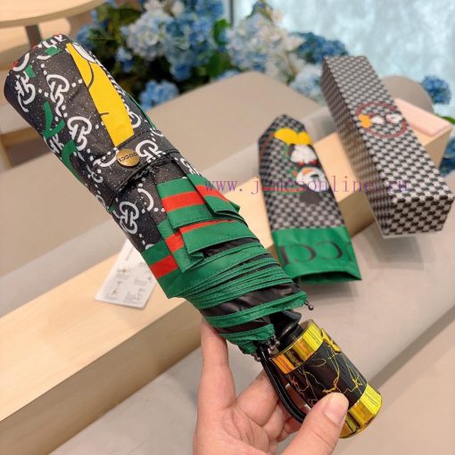 GUCCIGucci Mickey three fold automatic folding umbrella for sunny and rainy days, with OEM qv3io2e0d - Image 3