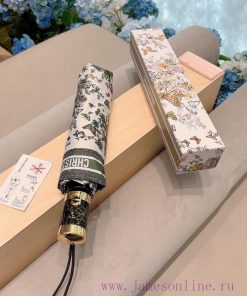 DIOR's new butterfly brushed handle, three fold automatic folding umbrella, fashionable OEM ne9rqbhq